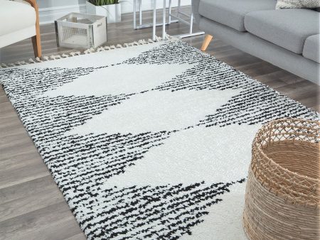 CosmoLiving By Cosmopolitan Mason Shag MS30A Heath White Area Rug For Cheap