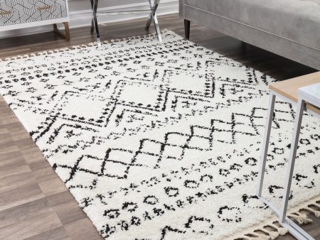 CosmoLiving By Cosmopolitan Mason Shag MS10B Whisper White Area Rug Online